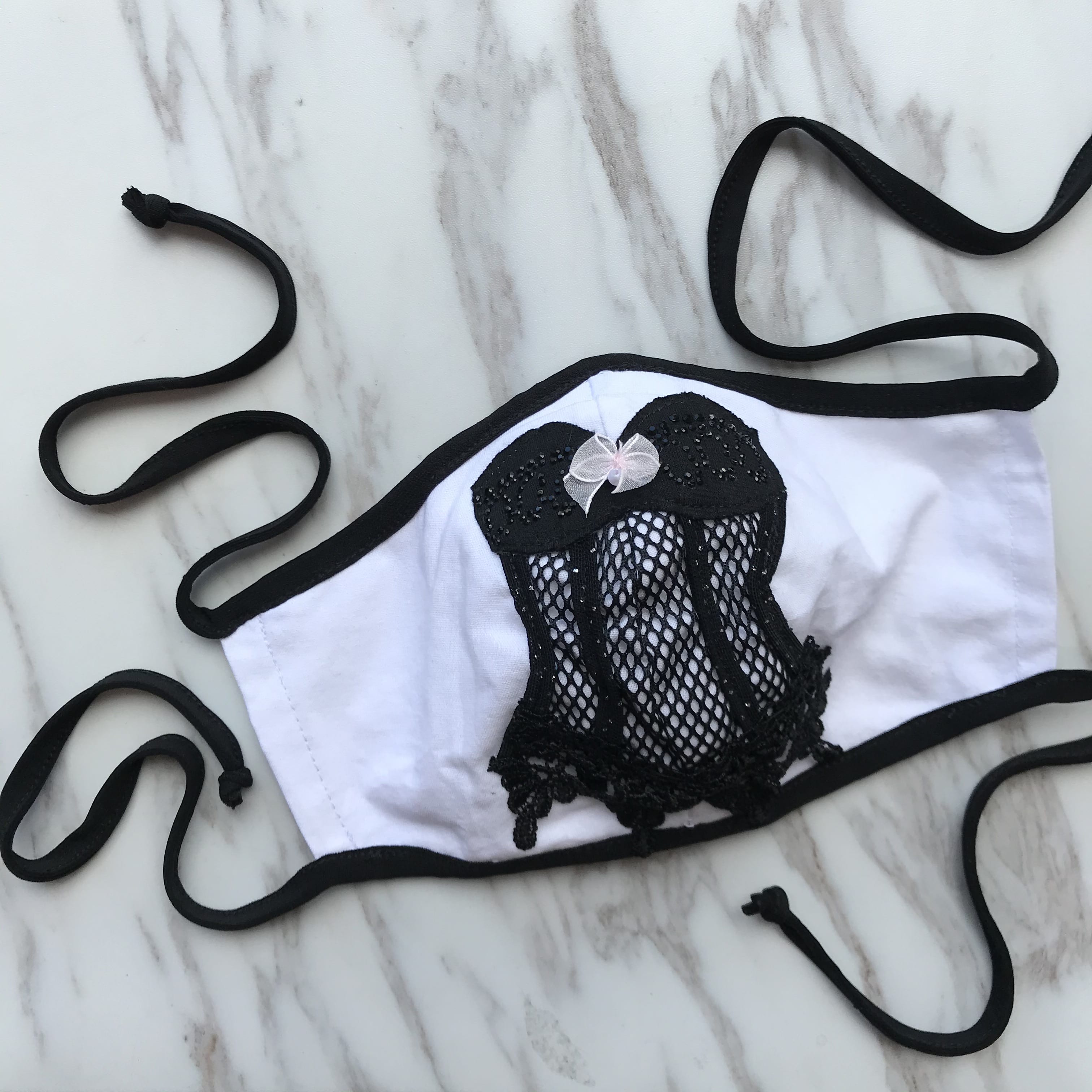 What To Do When Your Bra Smells Bad, And Other Embarrassing Questions -  Broad Lingerie